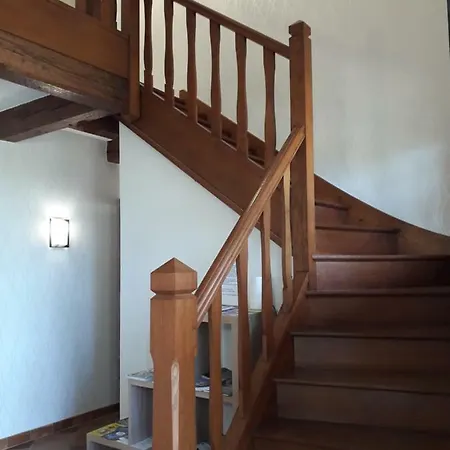 Ferienhaus La Maison Au Coeur De L Auvergne Lanobre